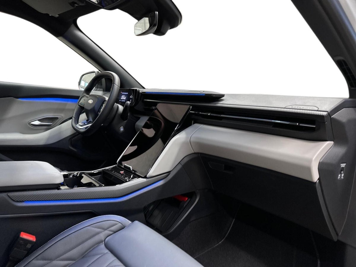 Ford Explorer Premium Extended Range billede 10