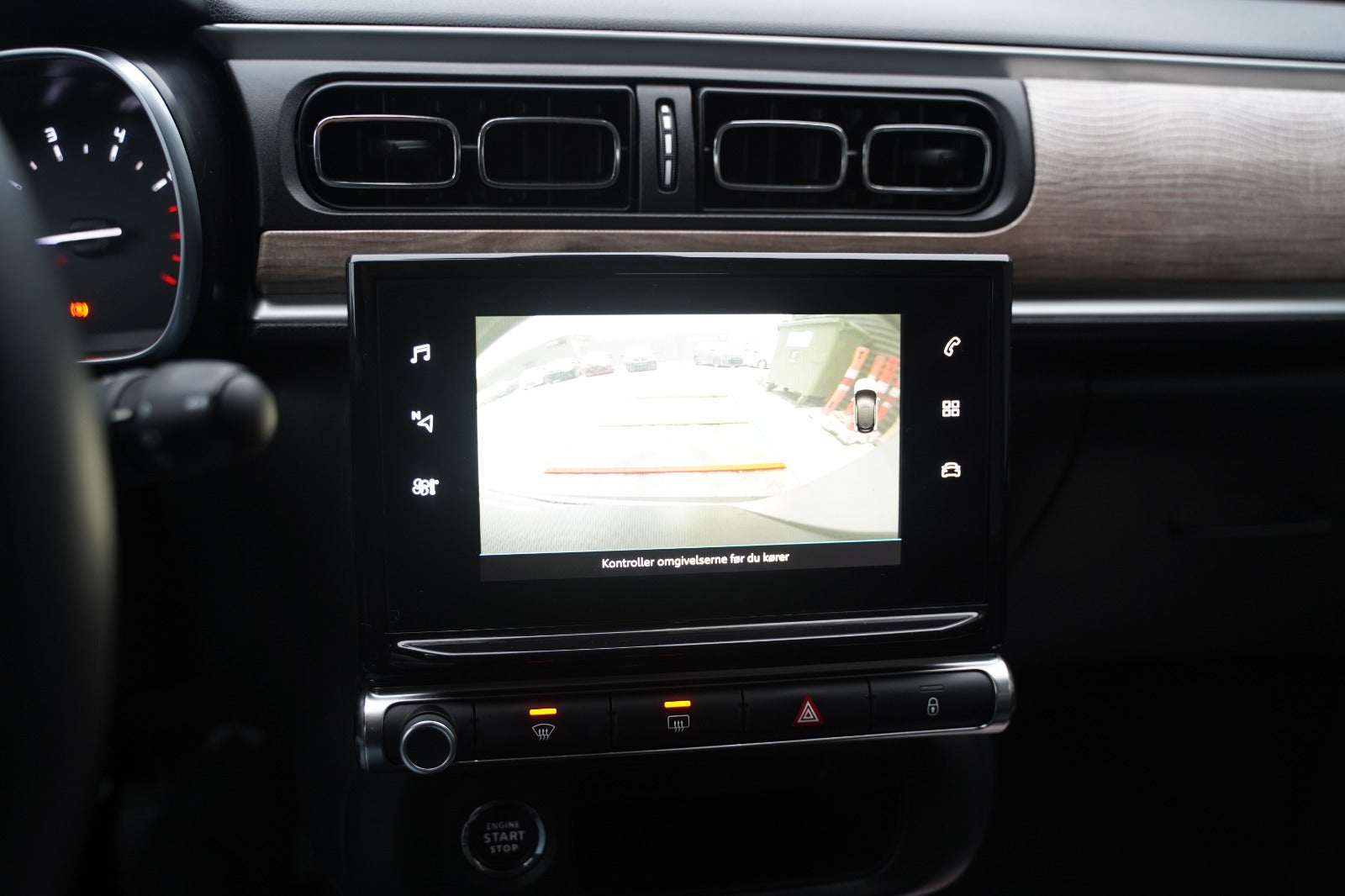 Billede af Citroën C3 1,2 PureTech 83 Shine Sport