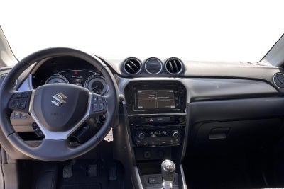 Suzuki Vitara mHybrid Active