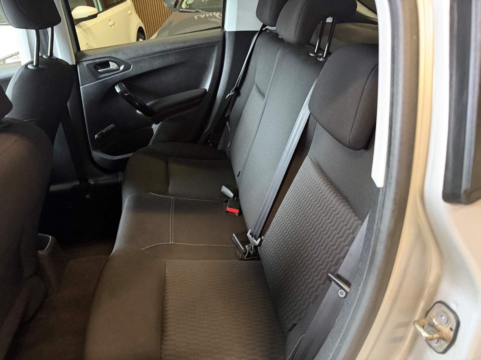Peugeot 208 BlueHDi 75 Active - billede 11