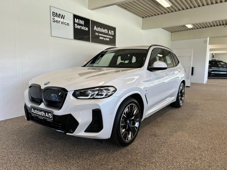 BMW iX3 Charged Plus M-Sport