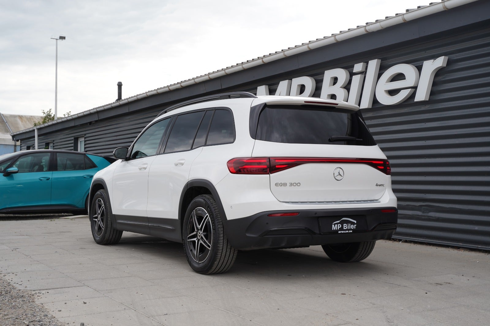 Billede af Mercedes EQB300  AMG Line 4Matic