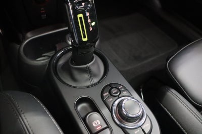 MINI Cooper SE Camden Edition