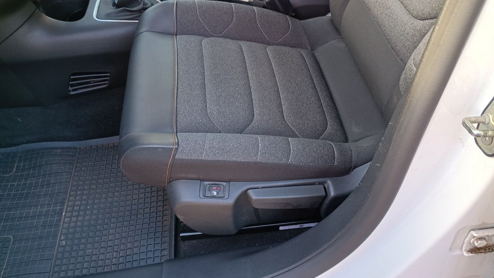 Billede af Citroën C3 1,5 BlueHDi 100 Shine Sport