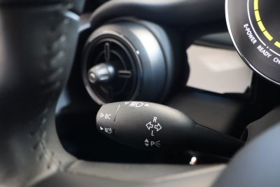 MINI Cooper SE Classic Trim