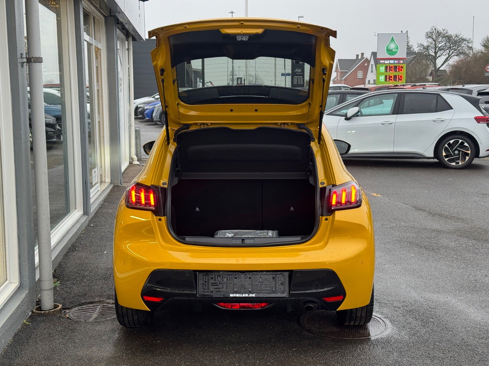 Billede af Peugeot 208 1,2 PureTech 100 Allure Grand