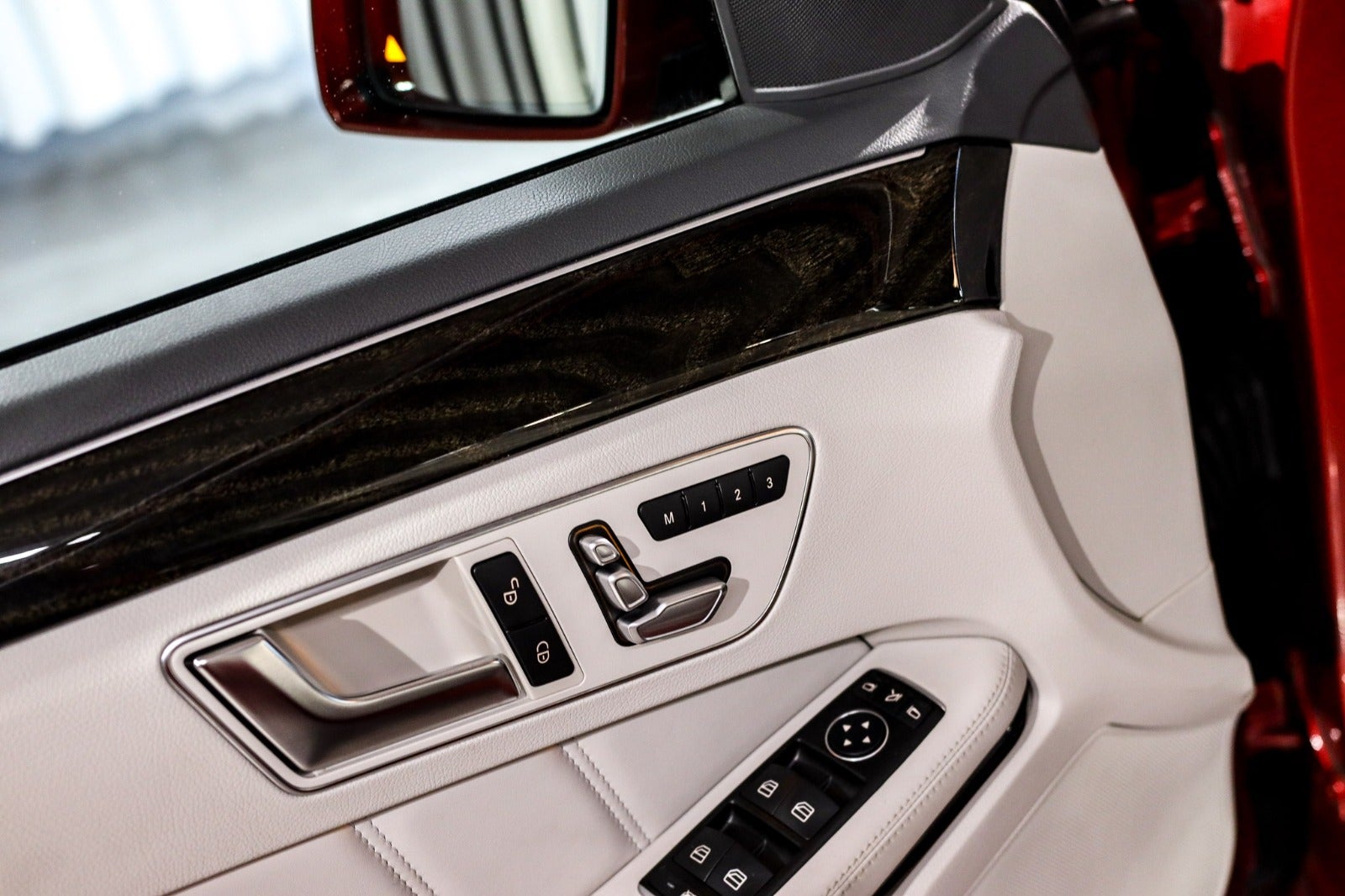 Billede af Mercedes E350 3,0 BlueTEC Avantgarde stc. aut.