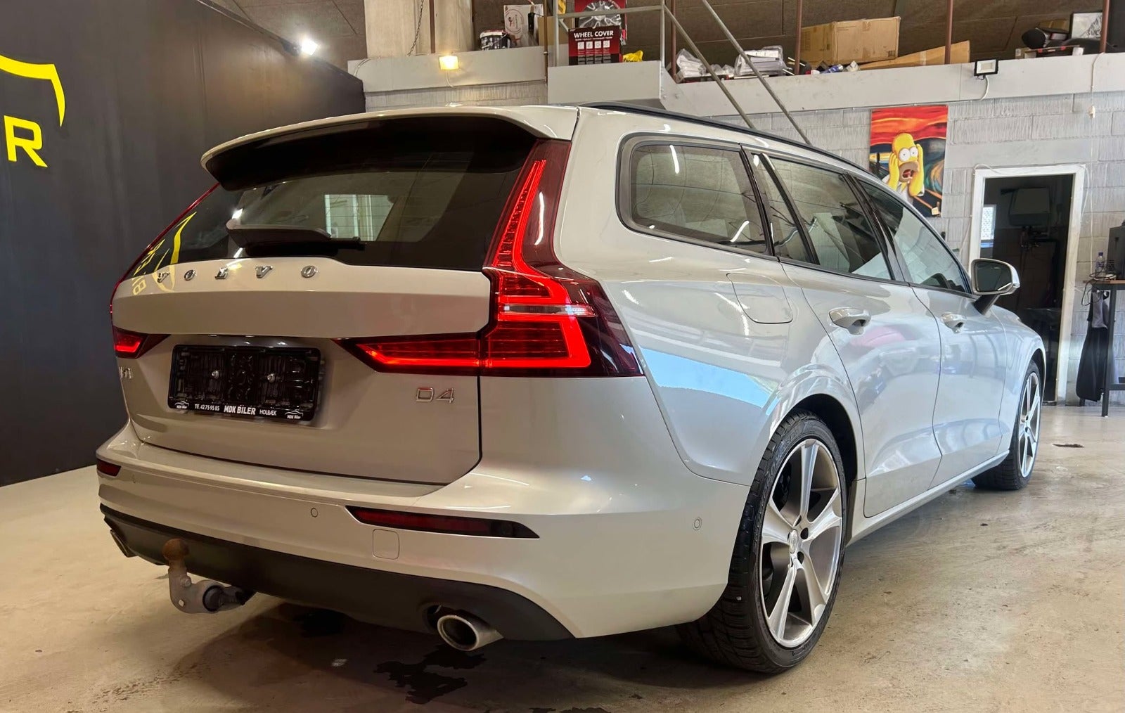 Billede af Volvo V60 2,0 D4 190 R-Design aut.