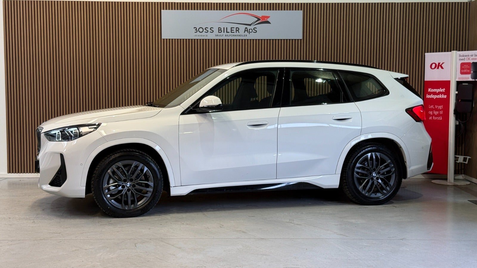 Billede af BMW iX1  xDrive30 Fully Charged M-Sport