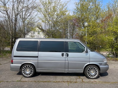 VW Caravelle 2,5 TDi GL 10prs, Diesel, årg. 1997, km 411000, alarm, træk, centrallås, klimaanlæg, st