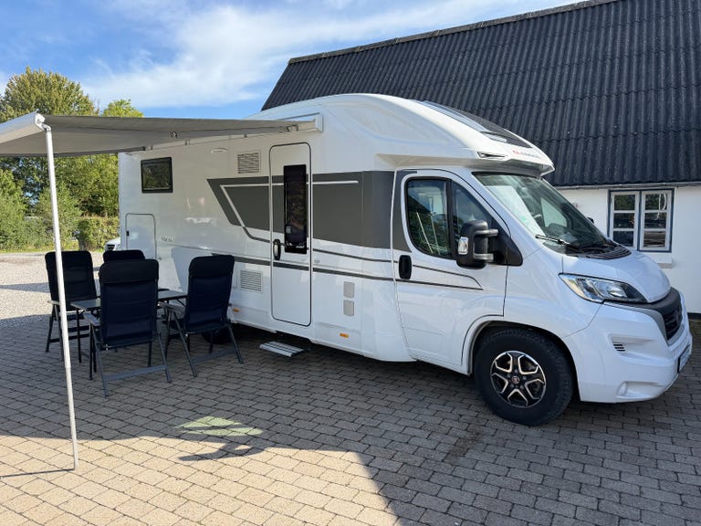 Fiat Adria Matrix 670 SL Axess aut.