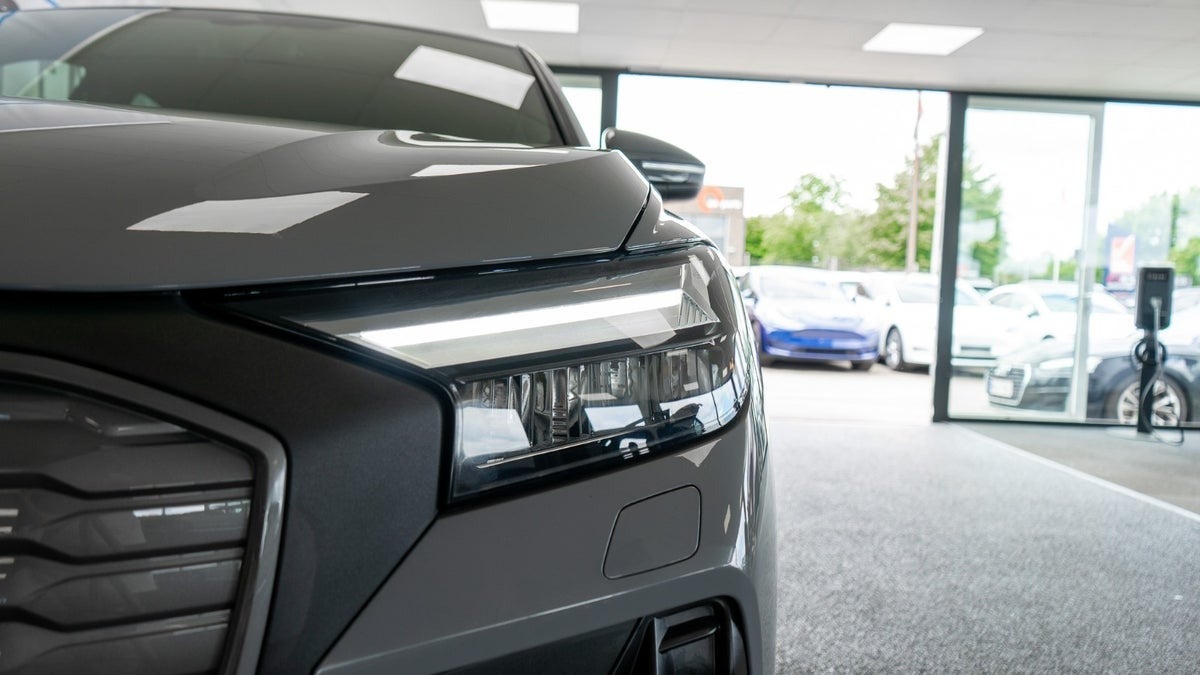 Billede af Audi Q4 e-tron 40 Advanced Sportback