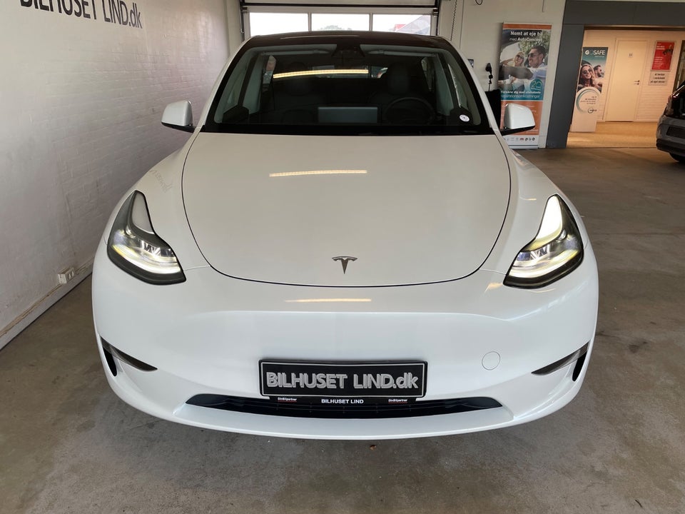 Tesla Model Y, Billede 2
