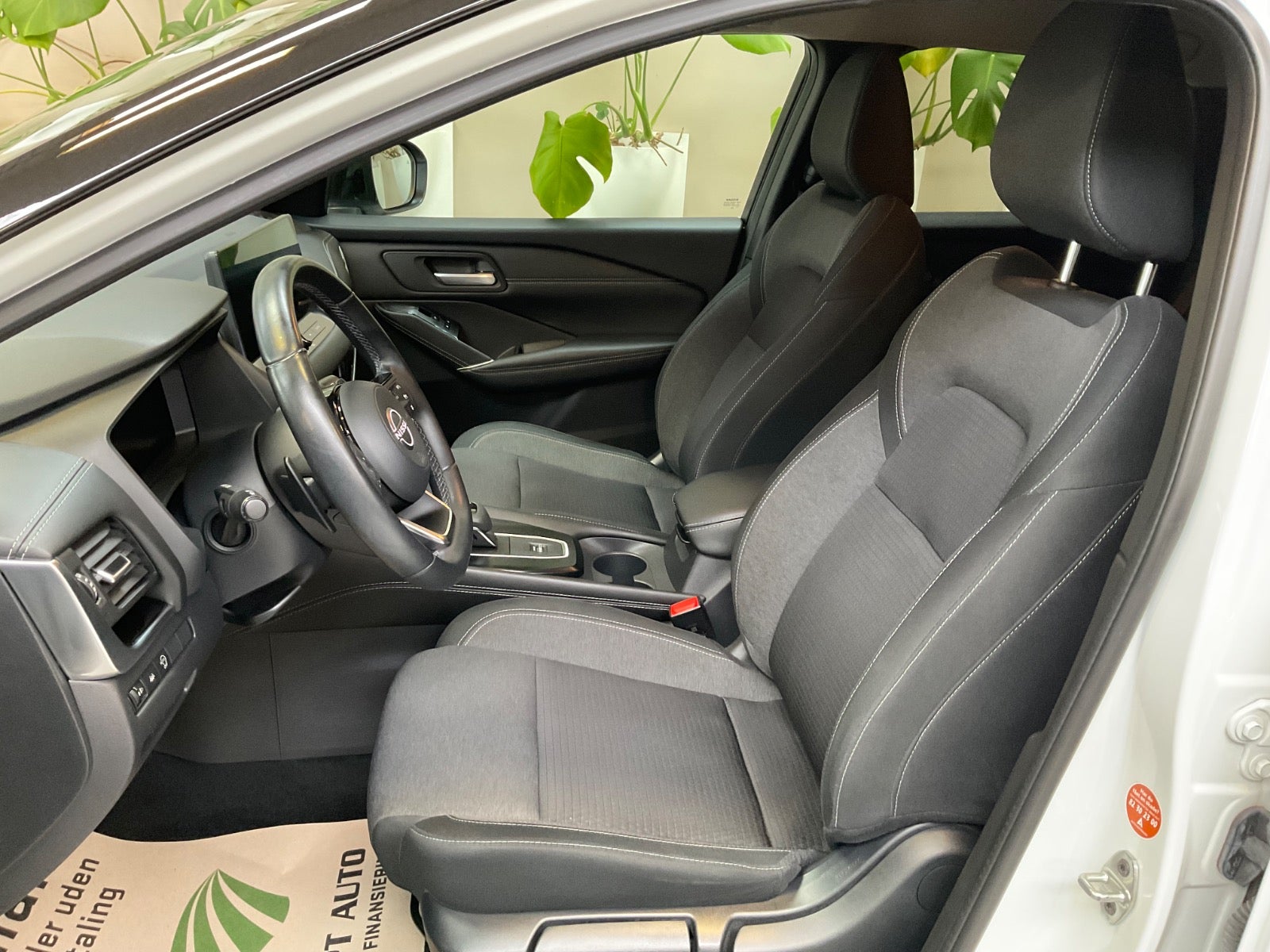 Nissan Qashqai 1,3 mHEV N-Connecta X-tr. 5d - 9
