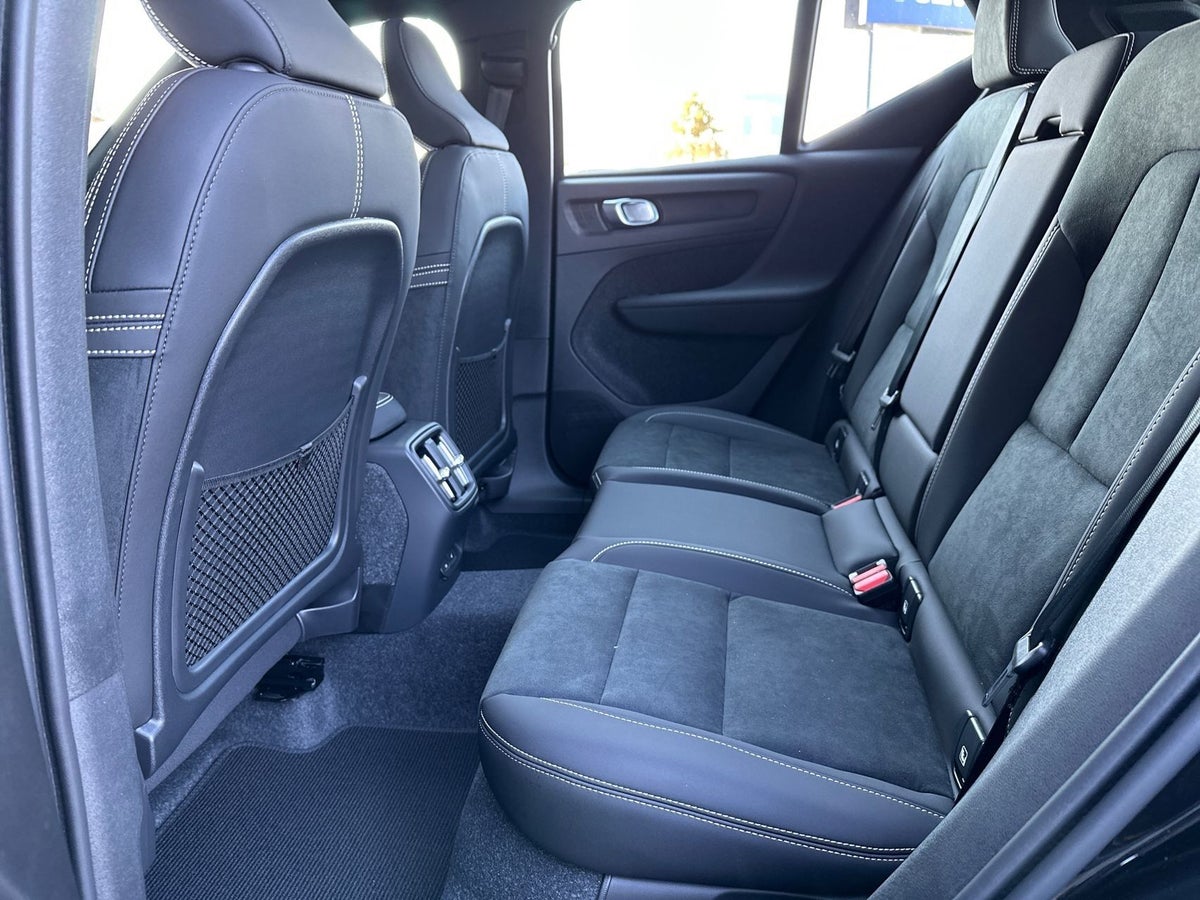 Volvo EX40 Extended Range Black Edition billede 13