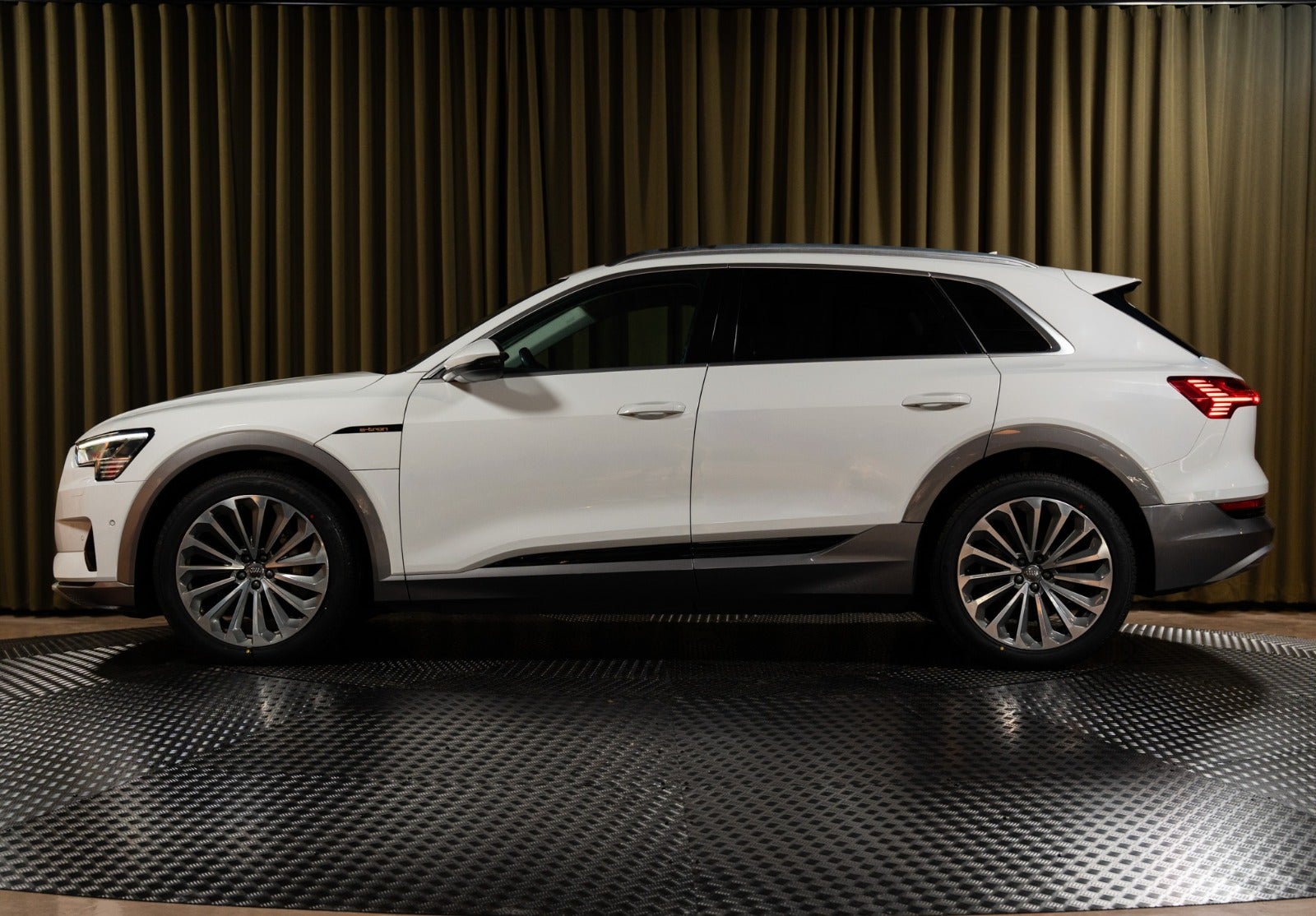 Billede af Audi e-tron 55 Prestige quattro
