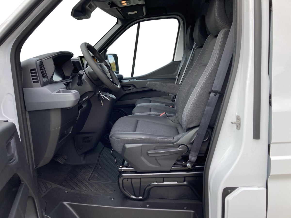 Renault Master V T35 E-Tech L2H2 Kassevogn Tekno billede 9