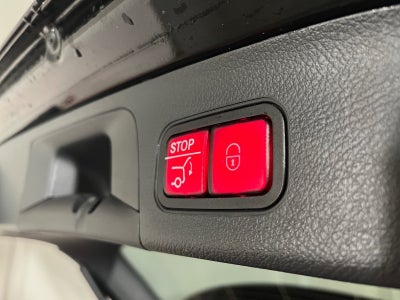 Mercedes EQA300 Progressive 4Matic Van