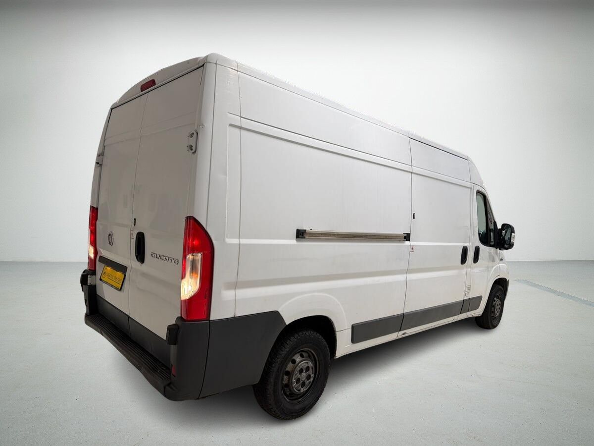Fiat Ducato 33 MJT 130 Kassevogn L3H2 billede 2