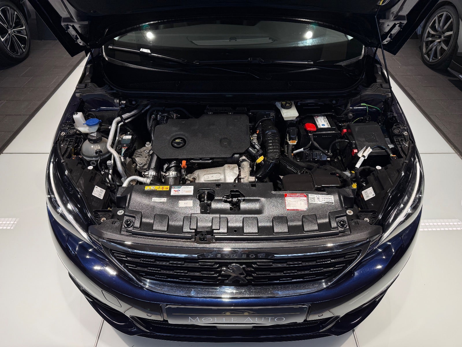 Billede af Peugeot 308 1,5 BlueHDi 130 Velvet EAT6