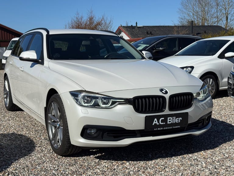 BMW 330i Touring aut.