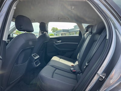 Audi e-tron Prestige quattro