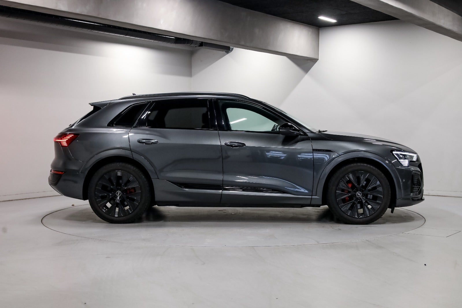 Audi Q8 e-tron 55 S-line quattro