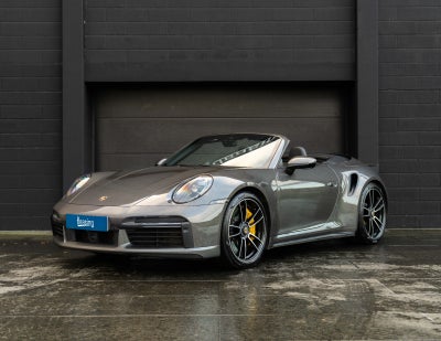 Porsche 911 Turbo S 3,8 Cabriolet PDK 2d