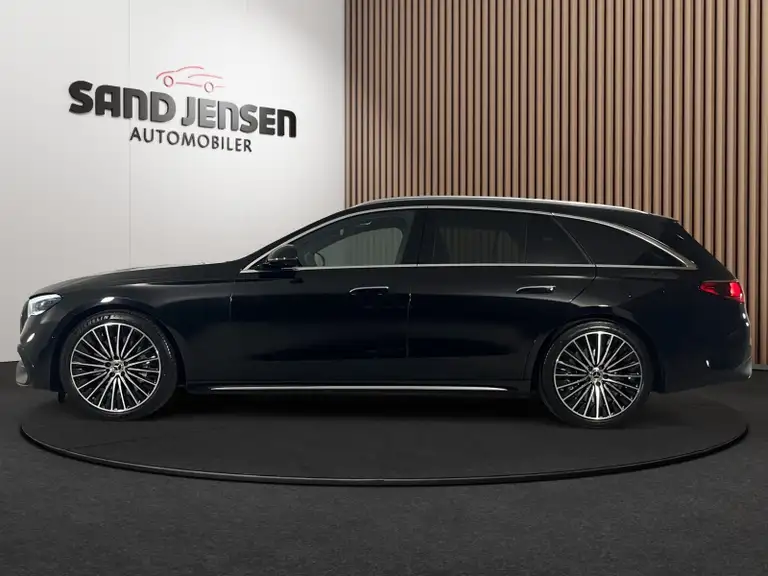 Mercedes E300 de AMG Line stc. aut. 4Matic