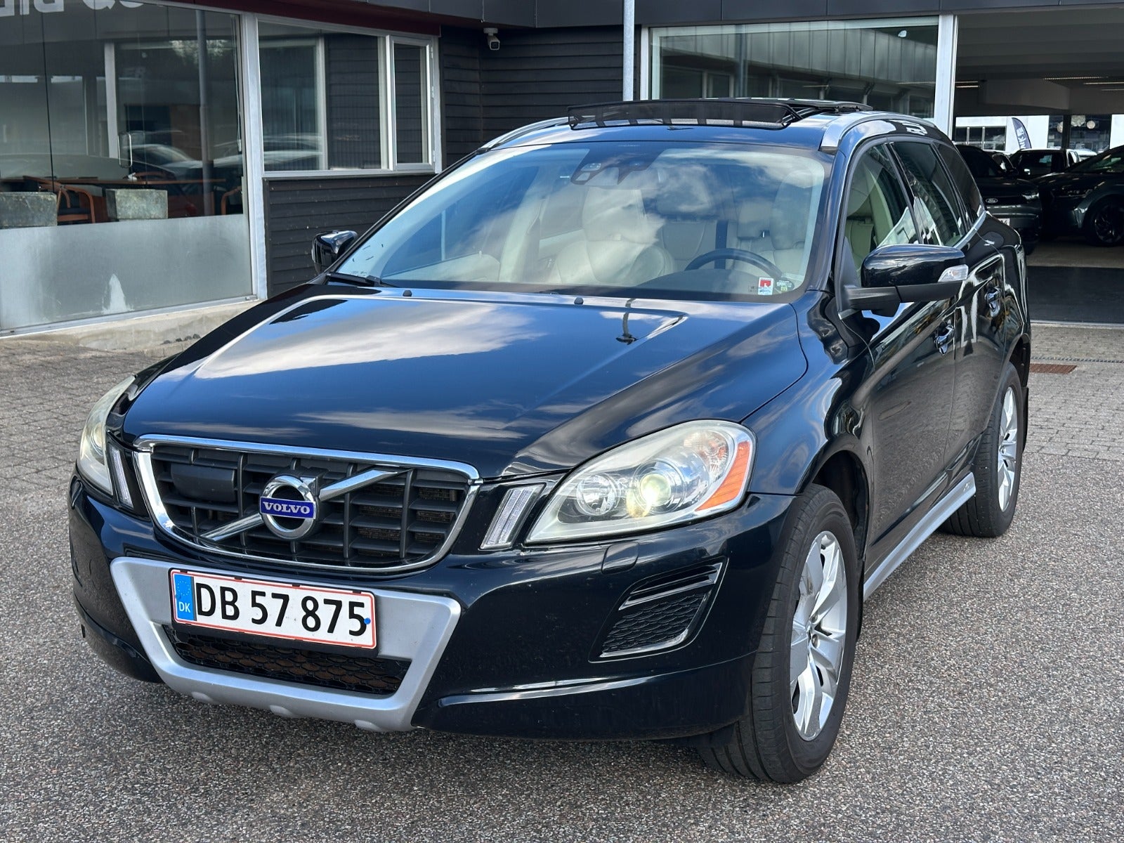 Billede af Volvo XC60 2,0 D3 163 Summum aut.
