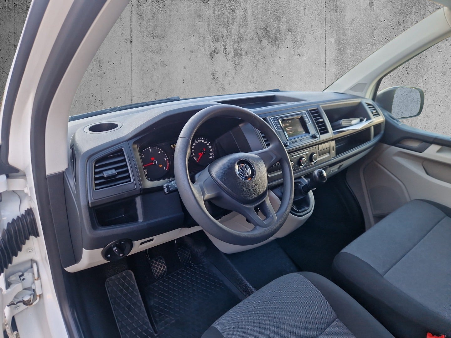 Billede af VW Transporter 2,0 TDi 114 Kassevogn kort BMT