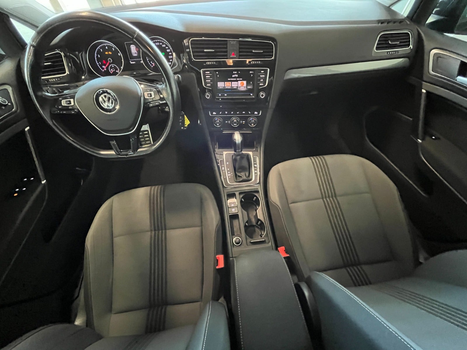 Billede af VW Golf VII 1,4 TSi 150 Highline Variant DSG
