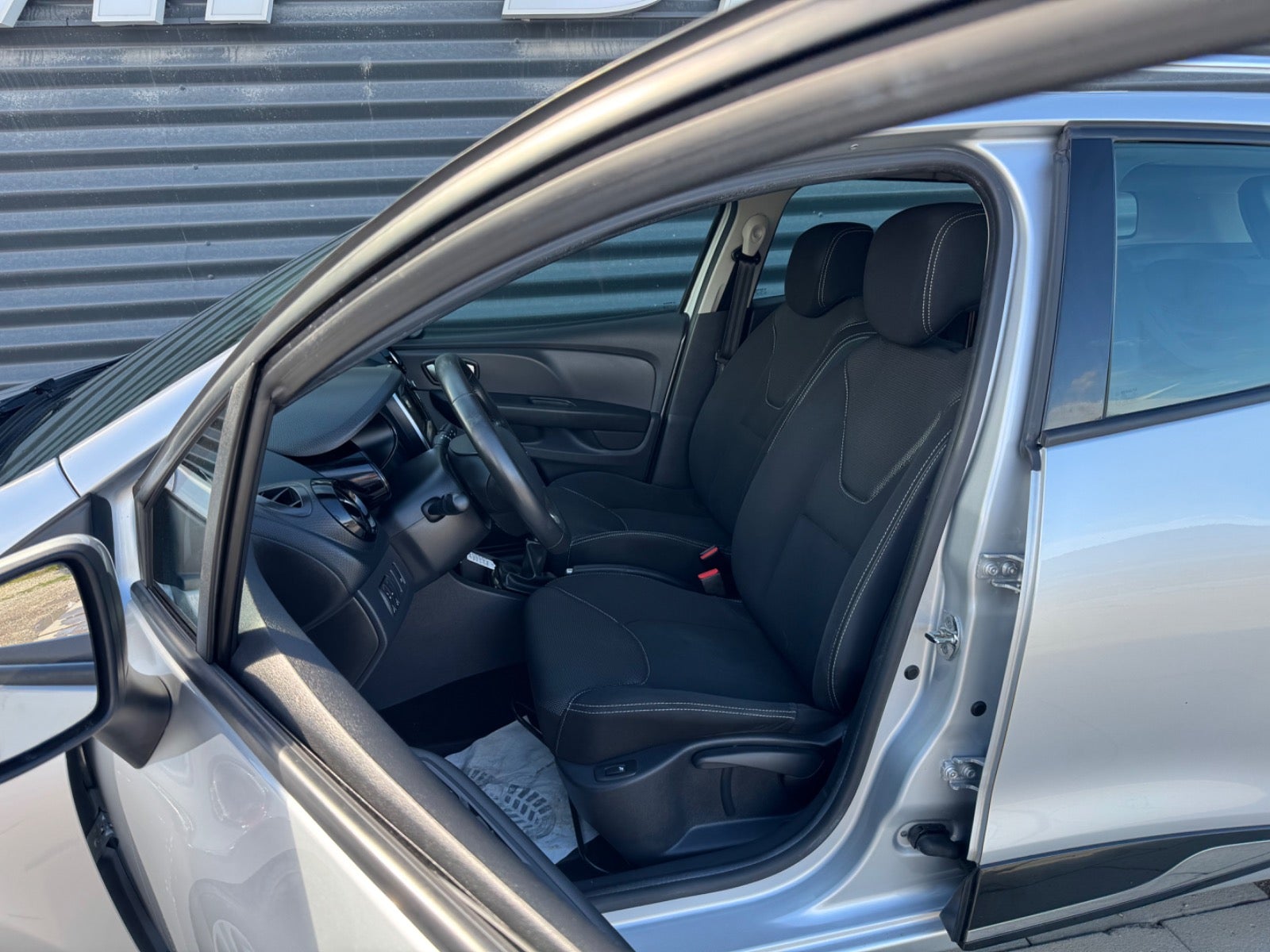 Billede af Renault Clio IV 0,9 TCe 90 GO! Sport Tourer