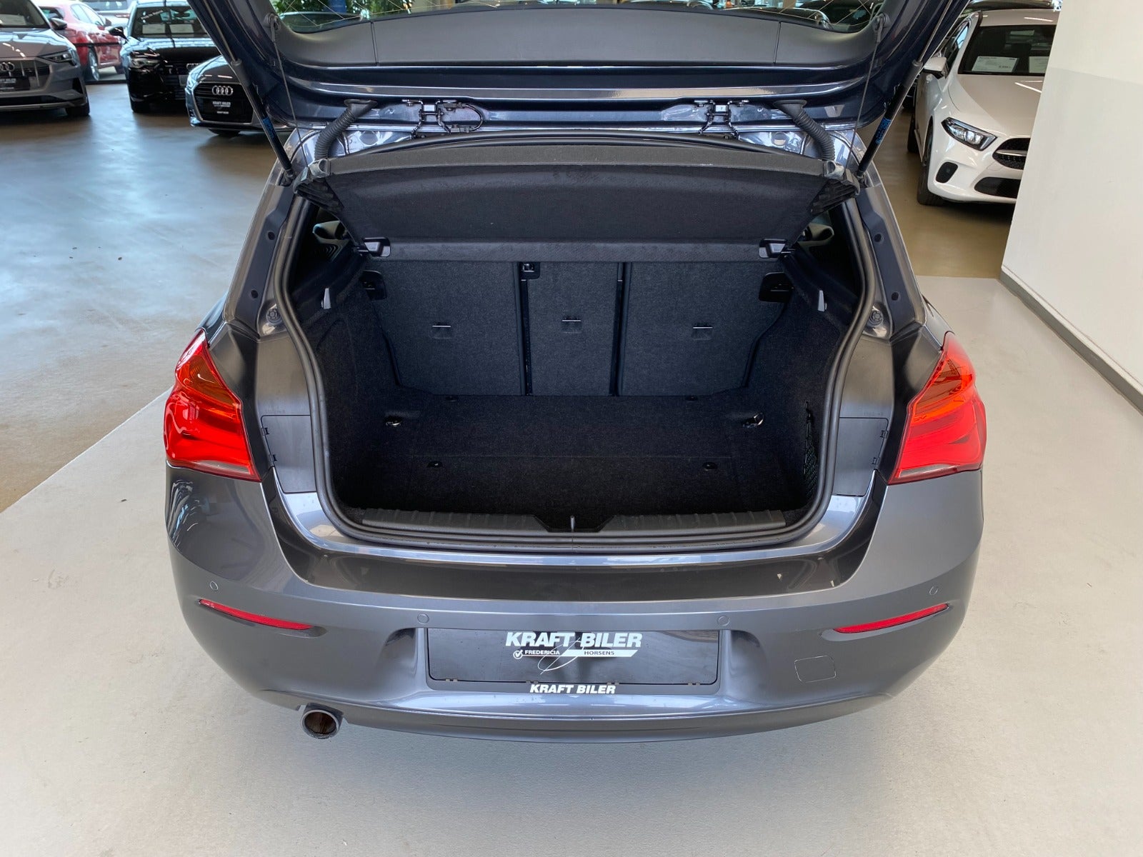 Billede af BMW 118i 1,5 Advantage aut.