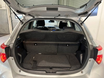 Toyota Yaris VVT-i T2 Premium