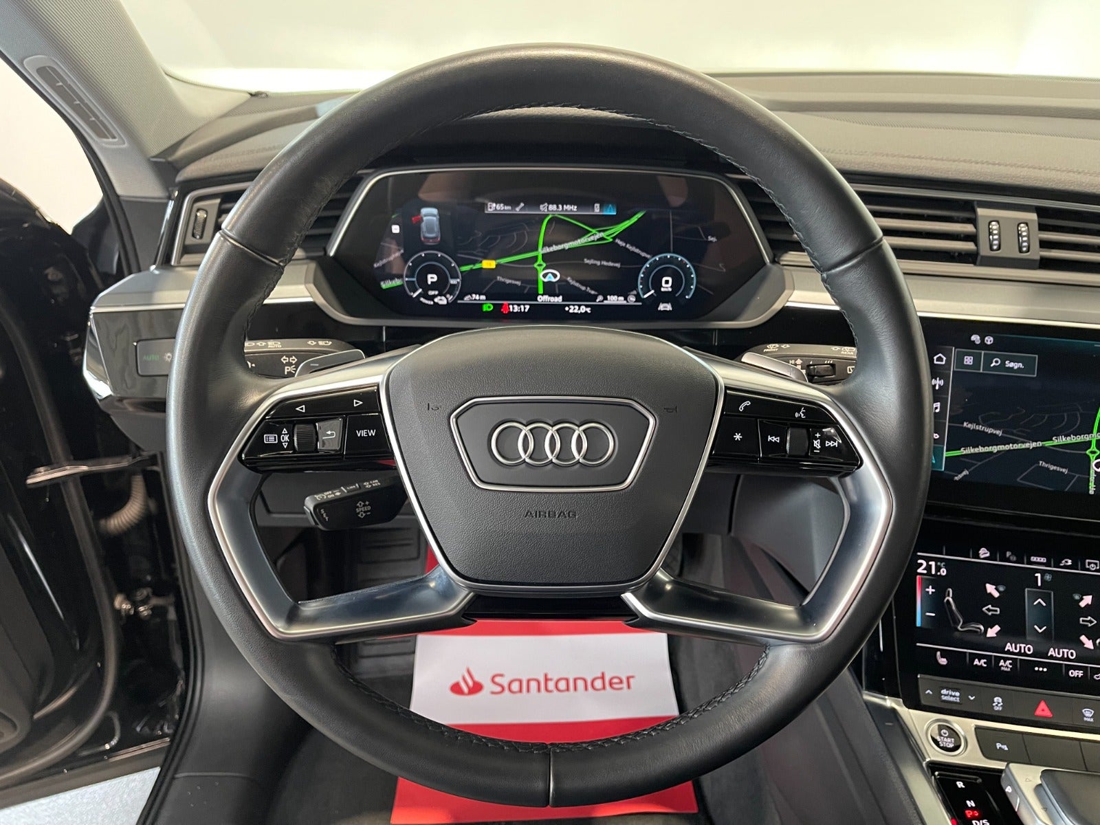 Audi e-tron 2022