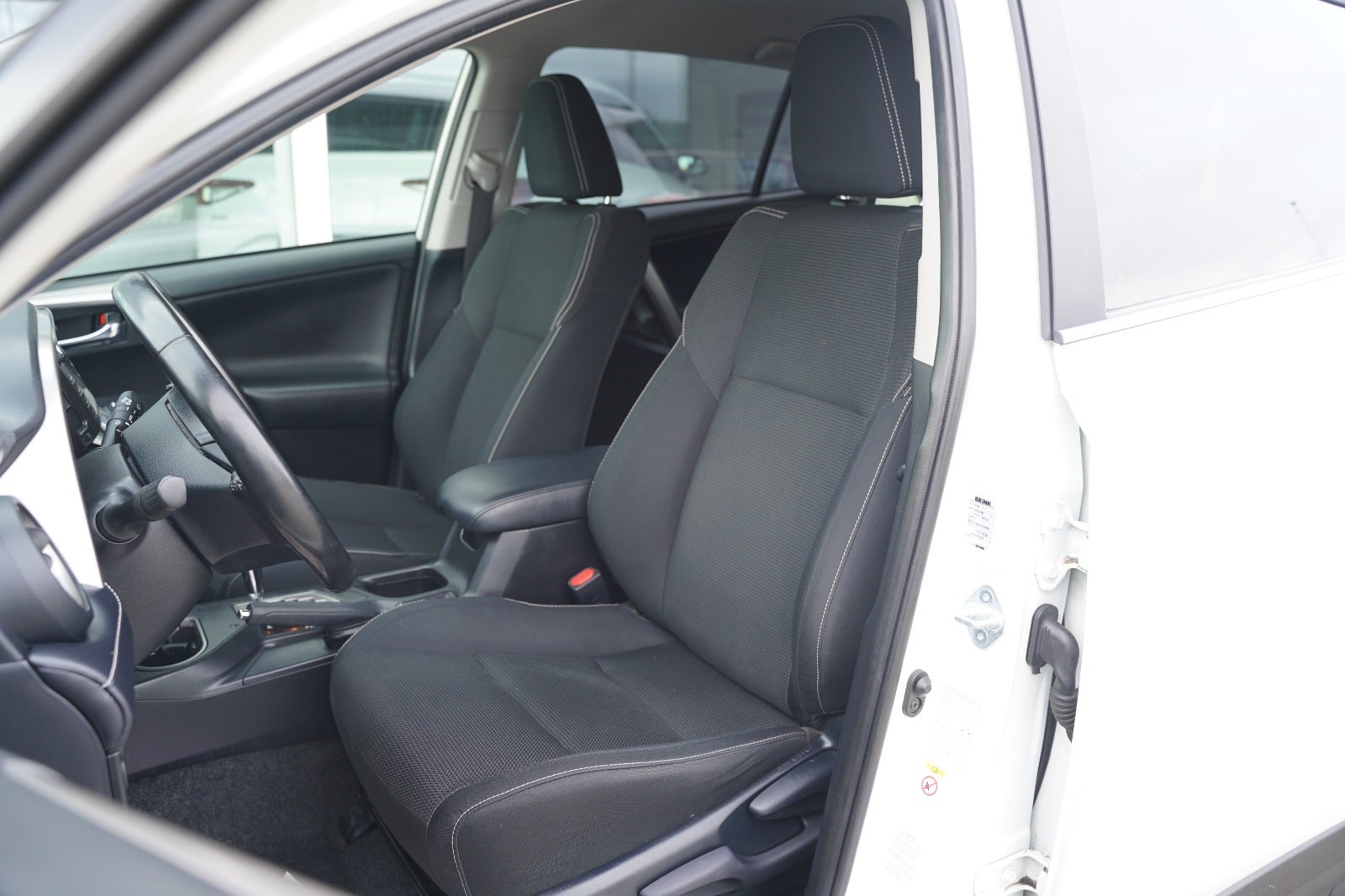 Billede af Toyota RAV4 2,5 Hybrid H3 MDS Van