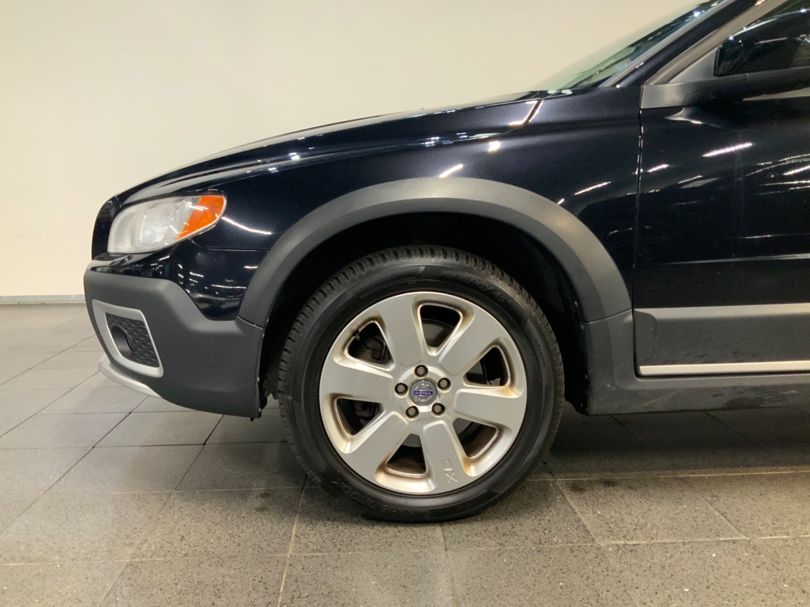 Volvo XC70 (3/8)