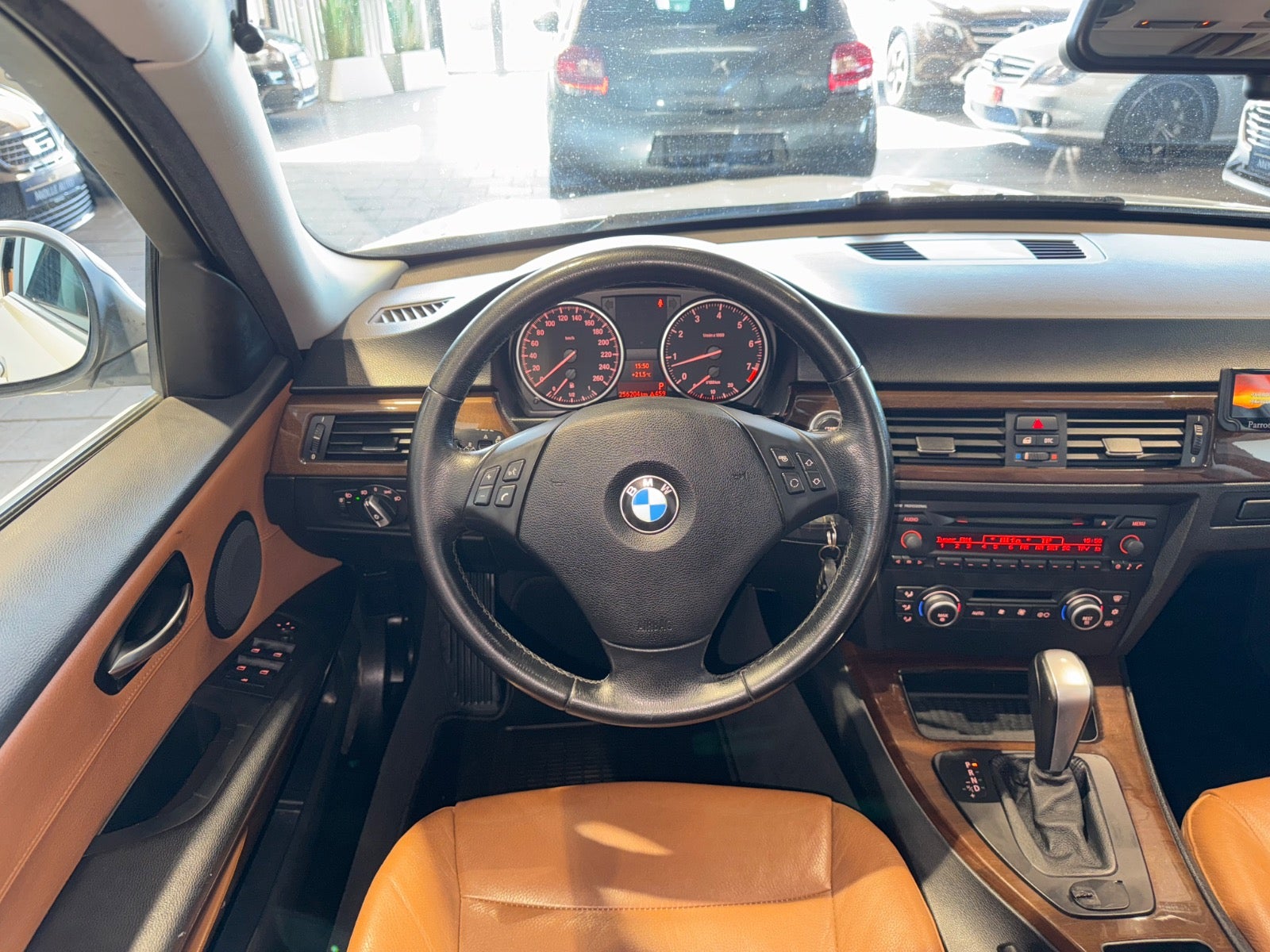 Billede af BMW 325i 3,0 Touring Steptr.