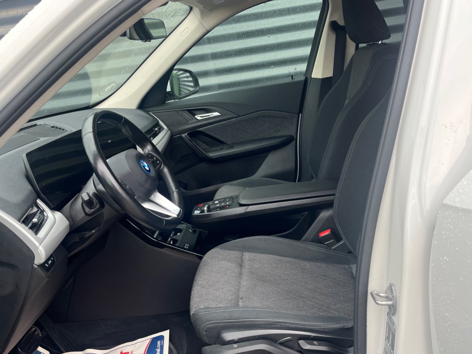 Billede af BMW iX1 xDrive30 X-Line