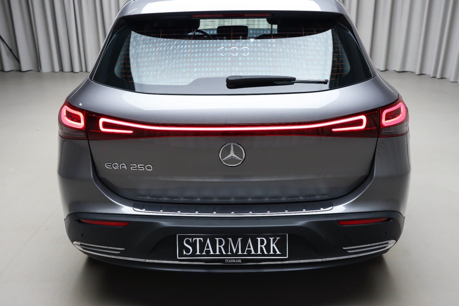 Mercedes-Benz EQA 250