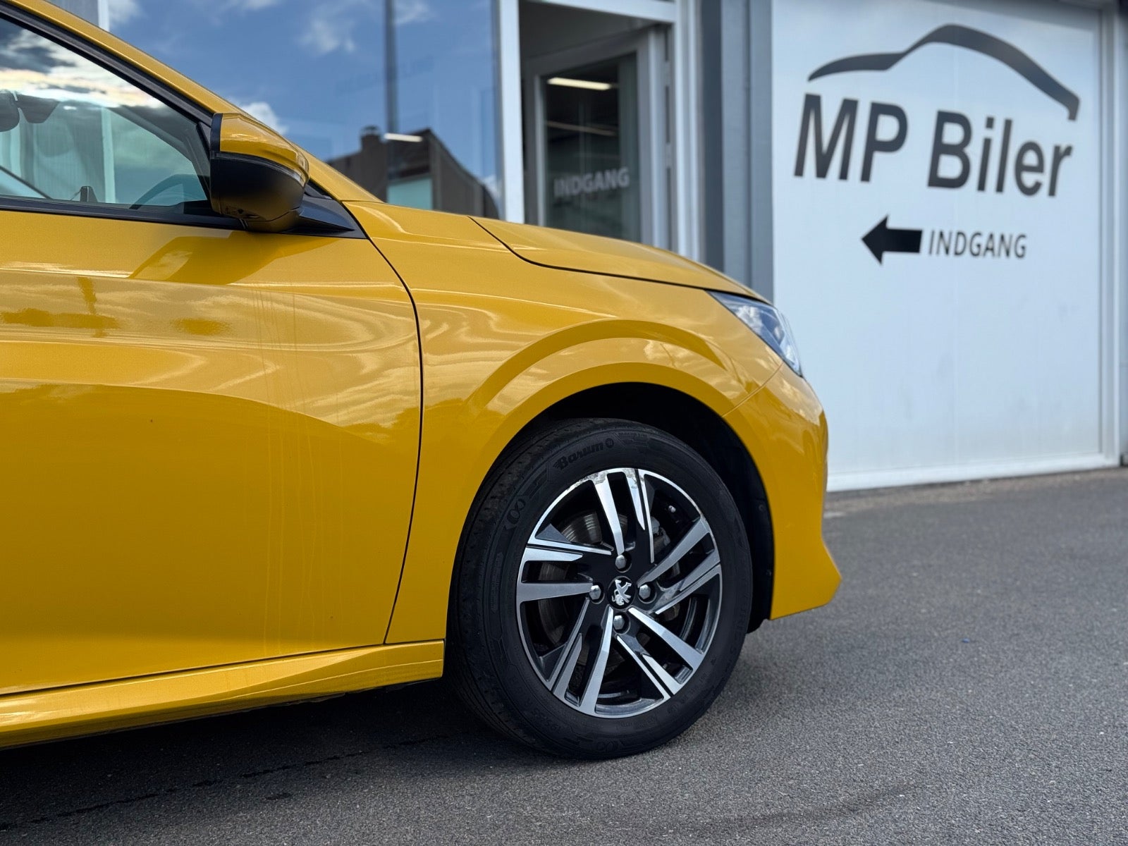 Billede af Peugeot 208 1,5 BlueHDi 100 Allure Sky