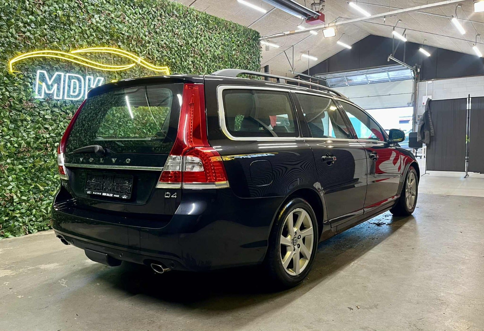 Billede af Volvo V70 2,0 D4 181 Momentum aut.