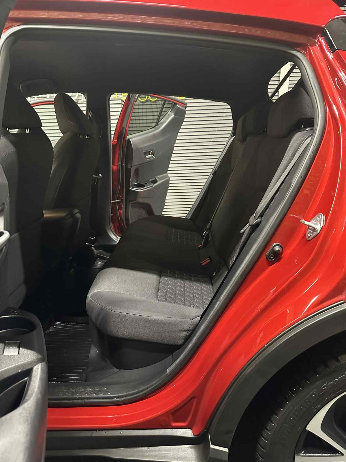 Billede af Toyota C-HR 1,8 Hybrid C-LUB Smart CVT