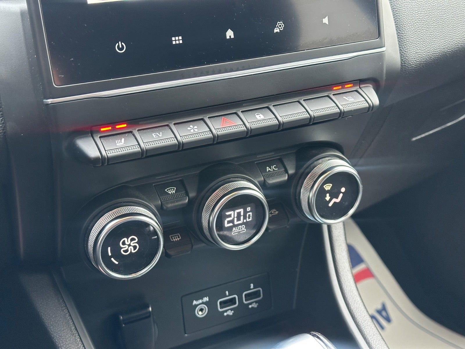 Billede af Renault Captur 1,6 E-Tech Intens