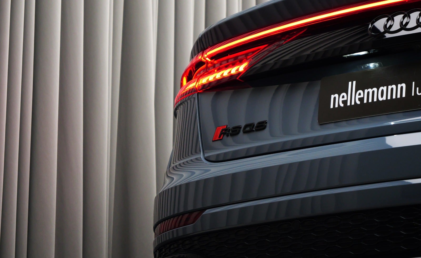Audi RS Q8 TFSi quattro Tiptr. Van