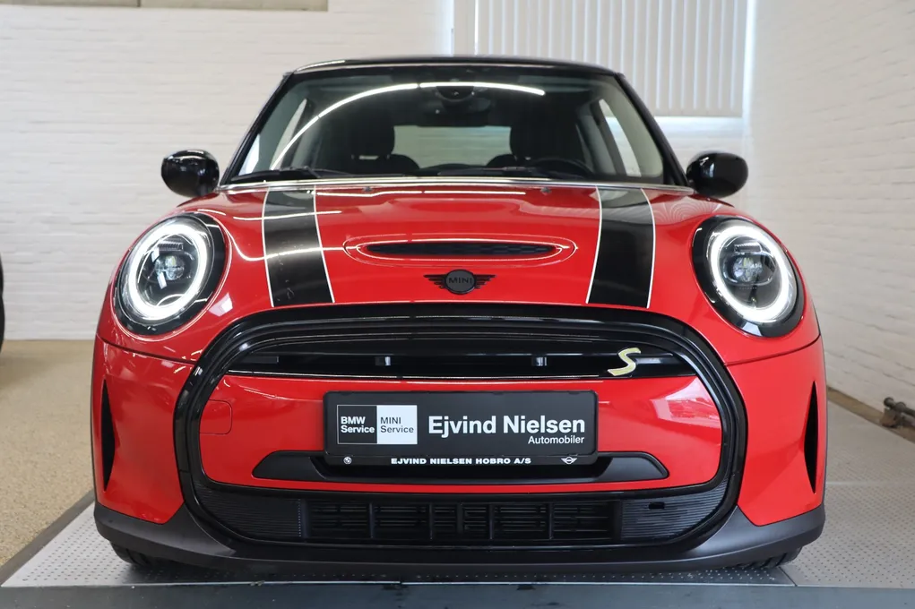 MINI Cooper SE Classic Trim