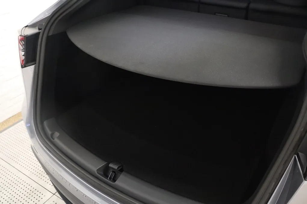 Tesla Model Y Performance AWD