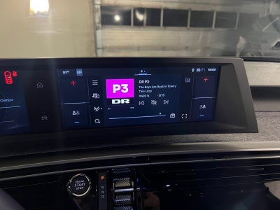 Peugeot e-5008 Allure Van