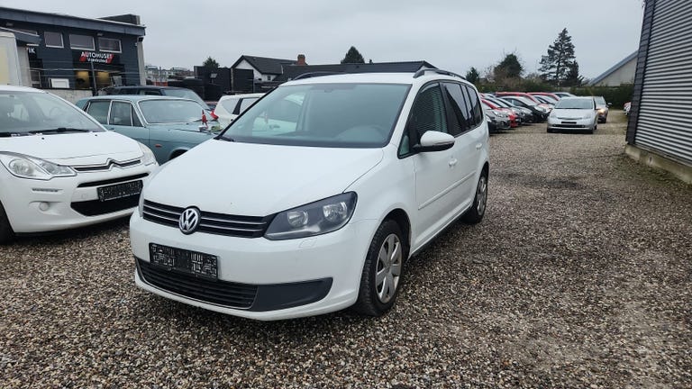 VW Touran TDi 140 Comfortline DSG BM Van